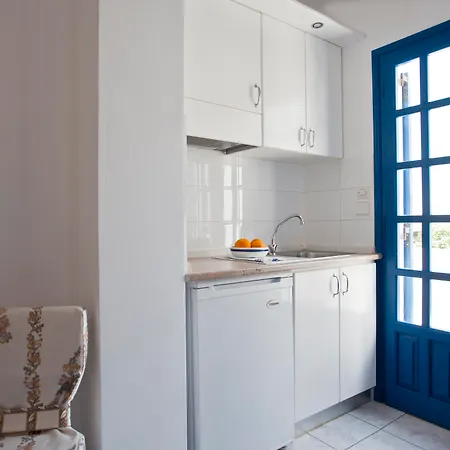 Aparthotel Ancient Thera 2*