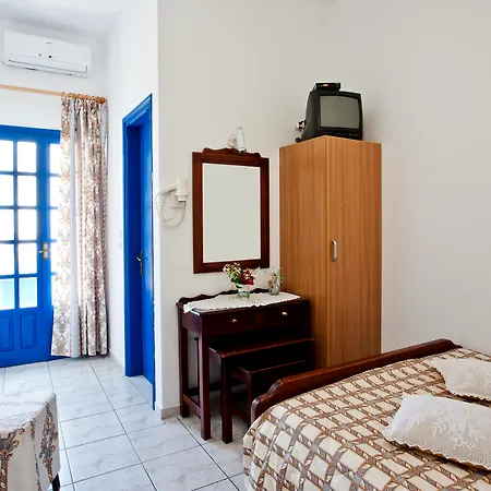 Aparthotel Ancient Thera Perissa (Santorini)