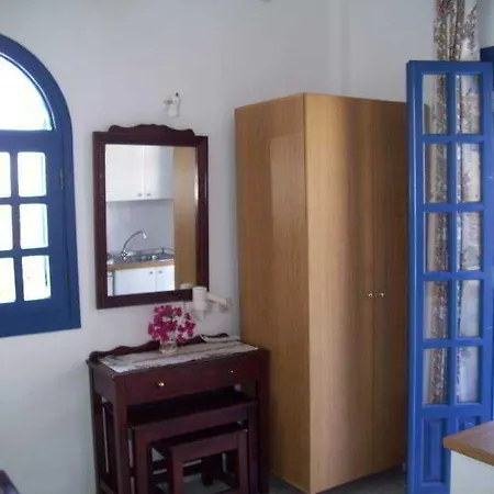 Aparthotel Ancient Thera 2*